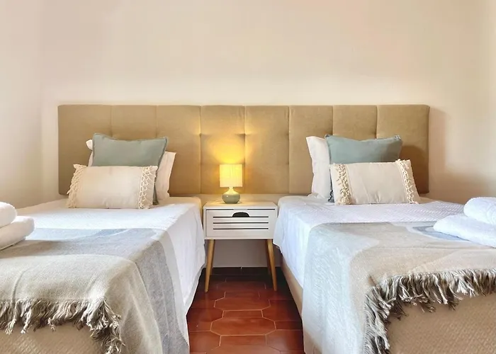 Daire Novo! Junto A Com Piscina *