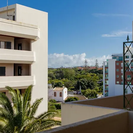 Novo! Junto A Com Piscina